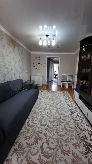 3-к. квартира, 60 м², 3/5 эт.