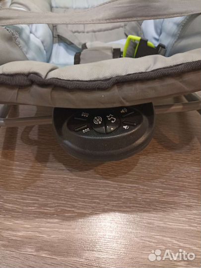 Шезлонг детский