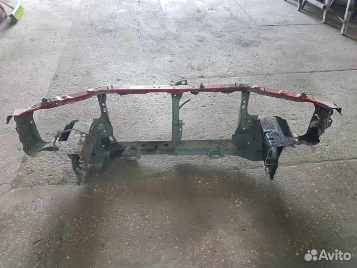 Рамка радиатора Mazda Premacy cpew FS 2002