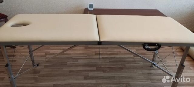Массажный стол