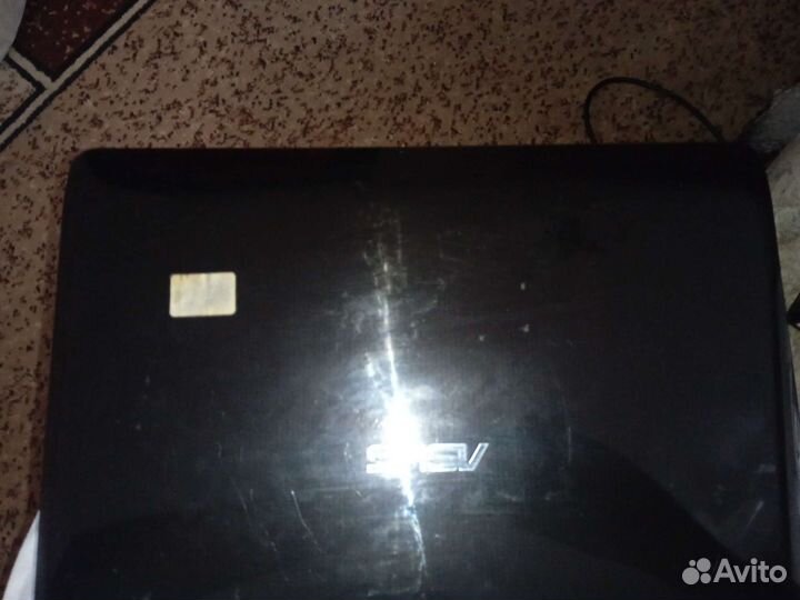 Ноутбук asus