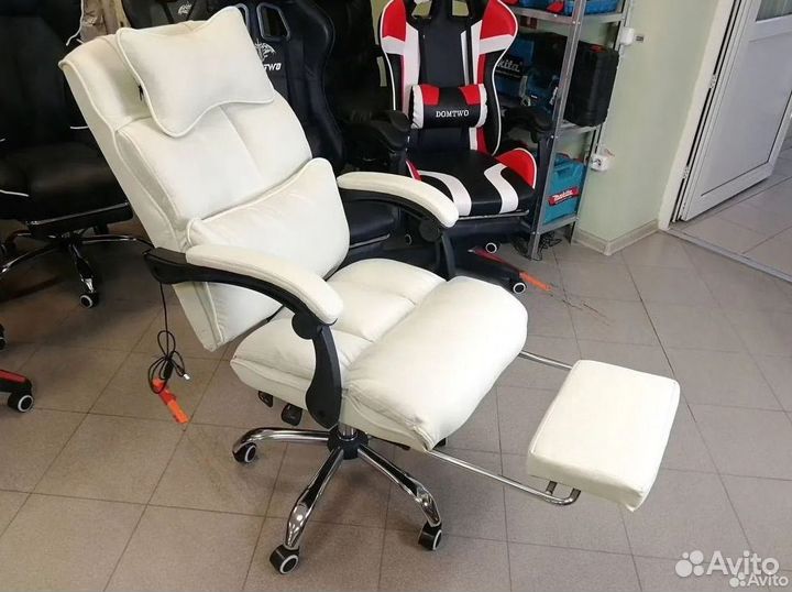 Компьютерное офисное кресло с массажем (новые)