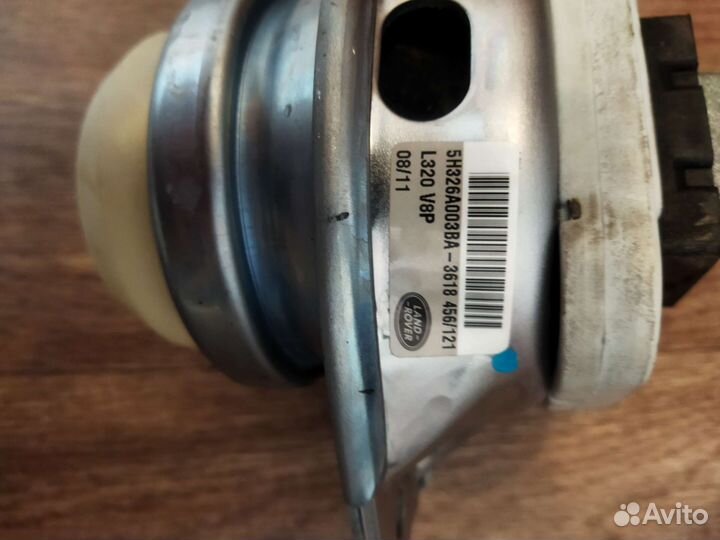 Подушка двигателя Range Rover