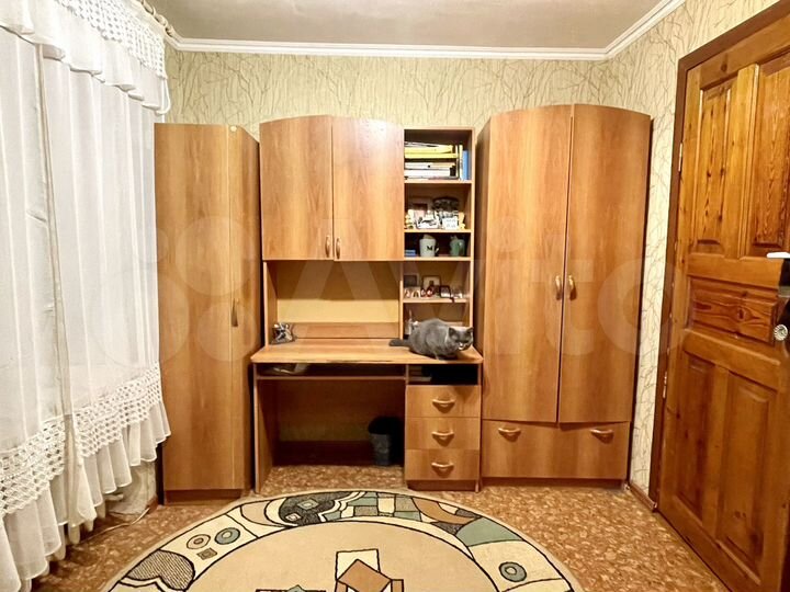 2-к. квартира, 50 м², 3/3 эт.