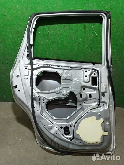 1133332 nissan note дверь задняя левая 2016
