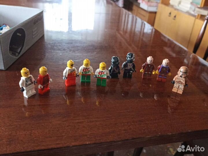 Коллекционное фигурки lego