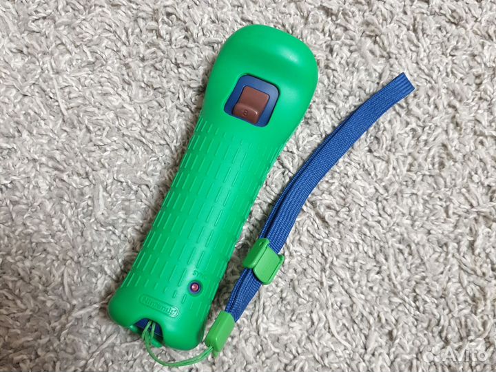 Wii motion plus luigi