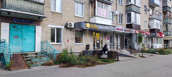 Помещение со складом и кабинетом. с видео