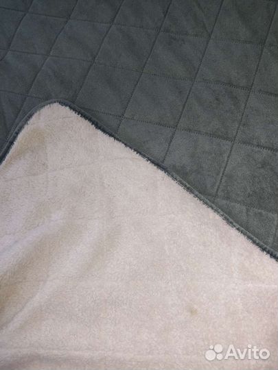 Покрывало с наволочками 5070