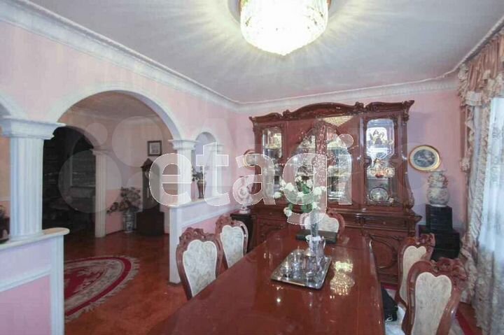 4-к. квартира, 149,5 м², 2/5 эт.