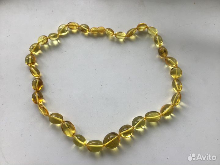 Янтарные бусы