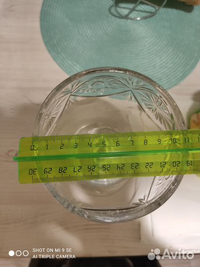 Ваза хрустальная на ножке
