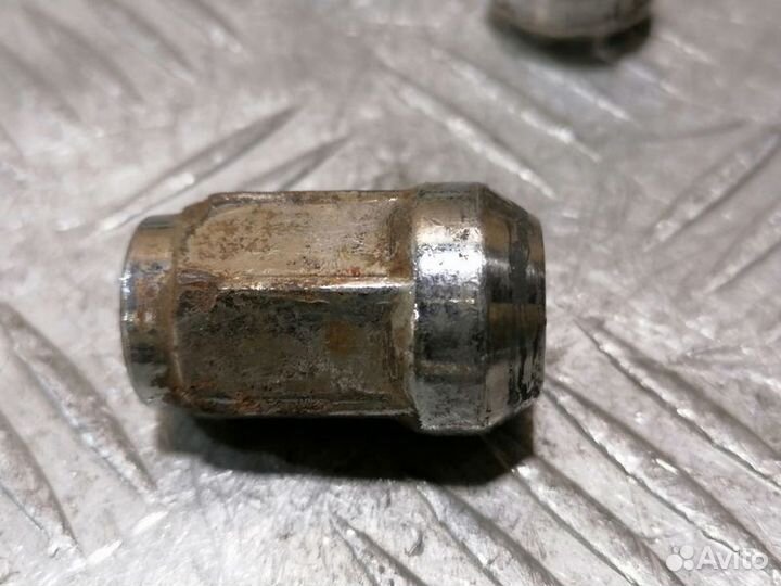 Гайка Chevrolet Lanos 2004-2010