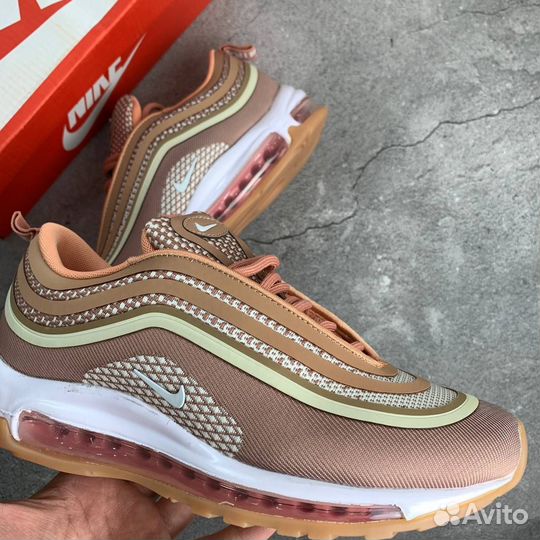 Кроссовки Nike air
