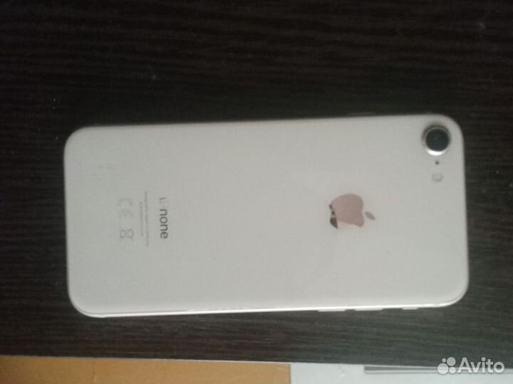 iPhone 8, 64 ГБ