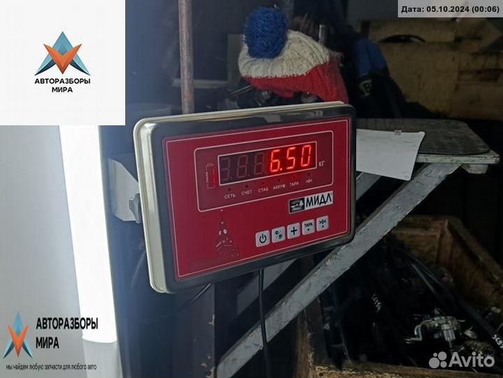 Стойка передняя Mitsubishi Galant 7 1995