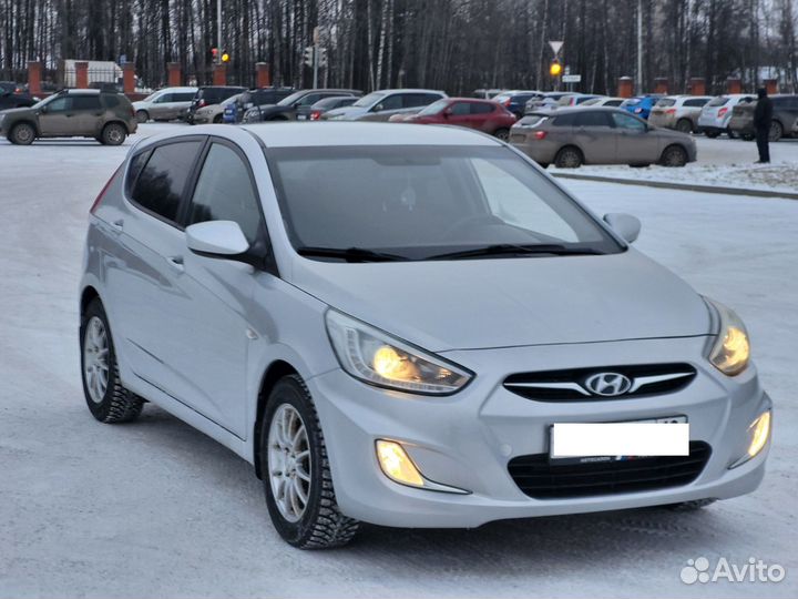 Hyundai Solaris 1.4 МТ, 2013, 61 750 км