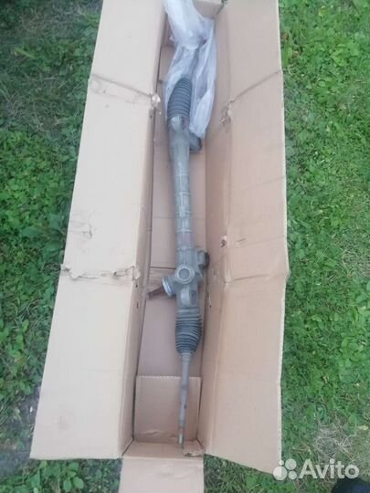 Рулевая рейка Toyota prius 20