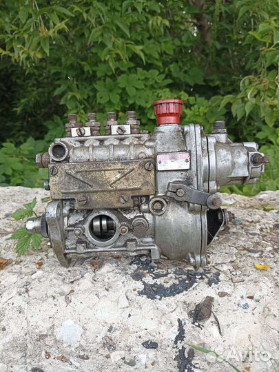 Топливный насос Мерседес 123 кузов