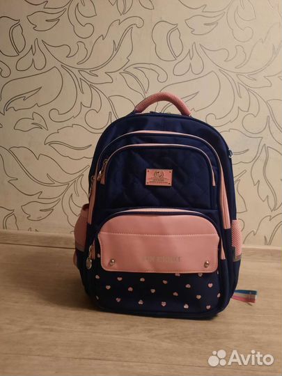 Рюкзак школьный для девочки