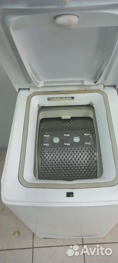 Стиральная машина с вертикальной загрузкой