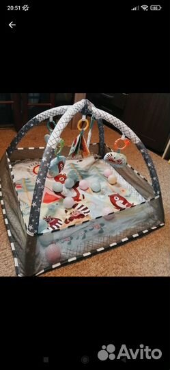 Развивающий коврик