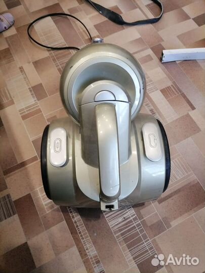 Пылесос supra