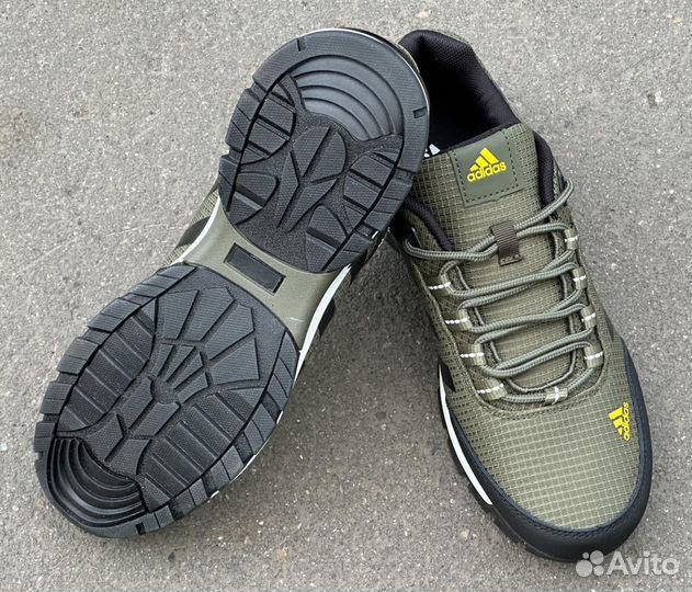 Кроссовки adidas terrex