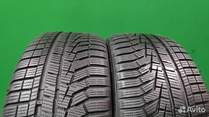 Hankook Winter I'Cept Evo2 W320 235/40 R19 96V