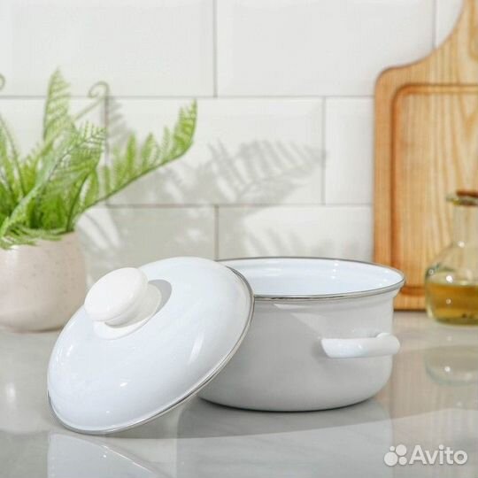 Кастрюля цилиндрическая, 1,5 л, d16 см, эмалирован