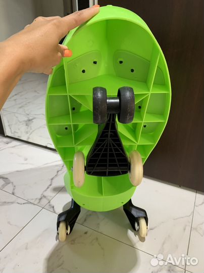 Машинка-каталка/ плазмакар/ бибикар