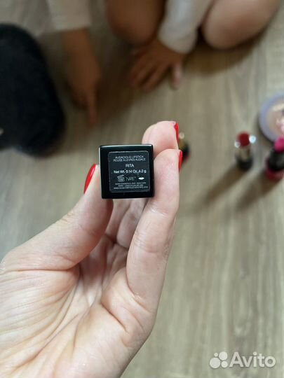 Помада для губ nars