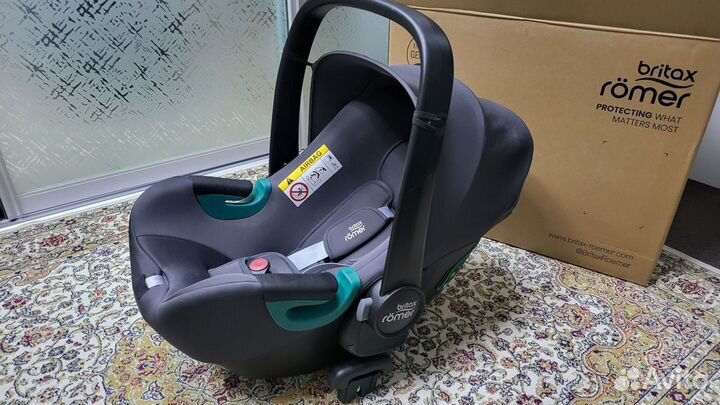 Автолюлька Britax romer baby-safe 3 i-size