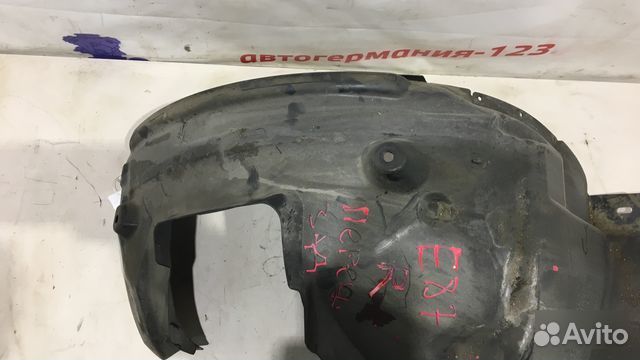 Подкрылок передний правый Bmw 120 E87