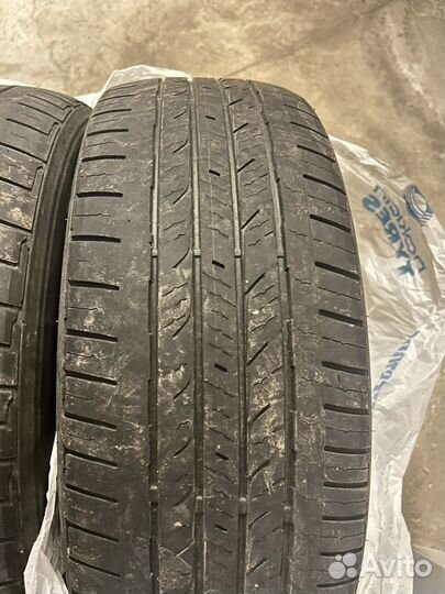 Bridgestone Dueler A/T 215/60 R17