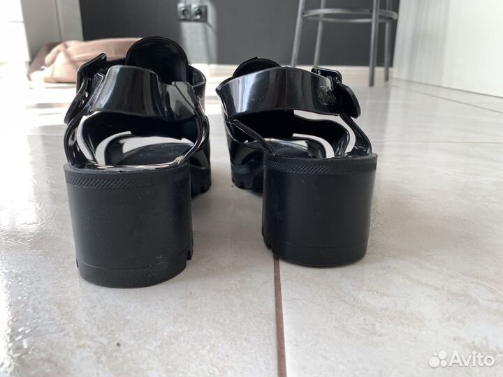 Juju сандалии 37 размер