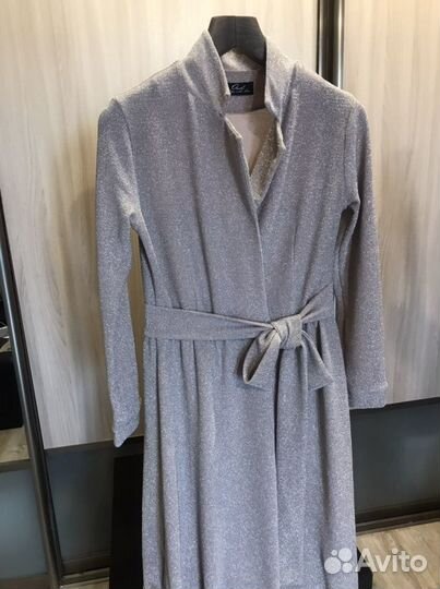 Платье праздничное