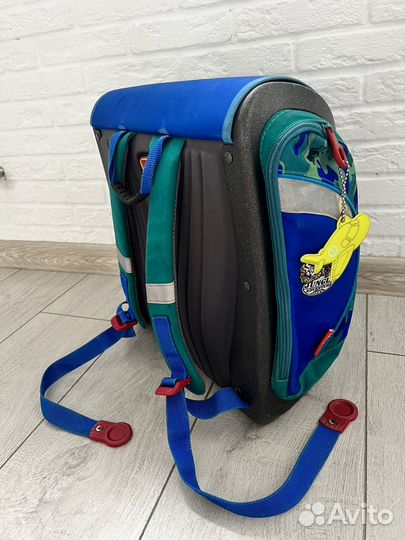 Ранец школьный, спортивная сумка, пенал, кошелек