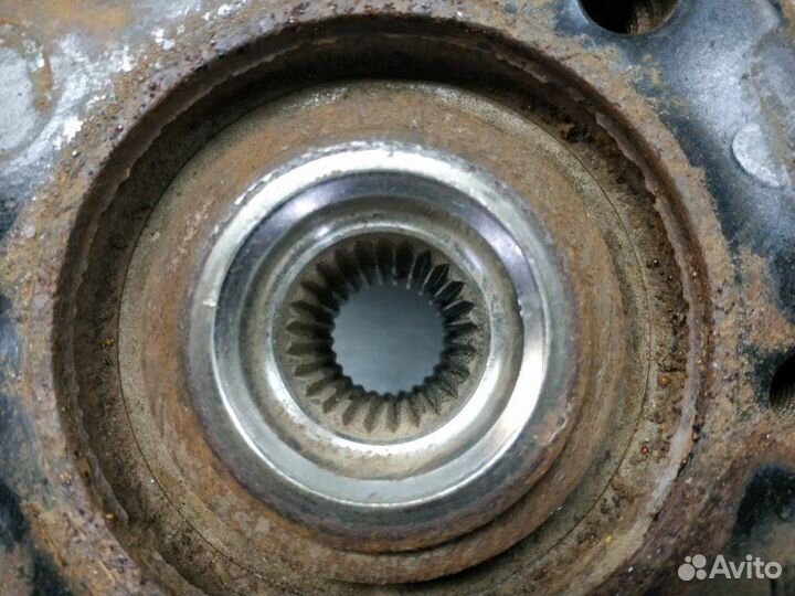 Кулак цапфа задний левый Nissan X-Trail T31 MR20DE