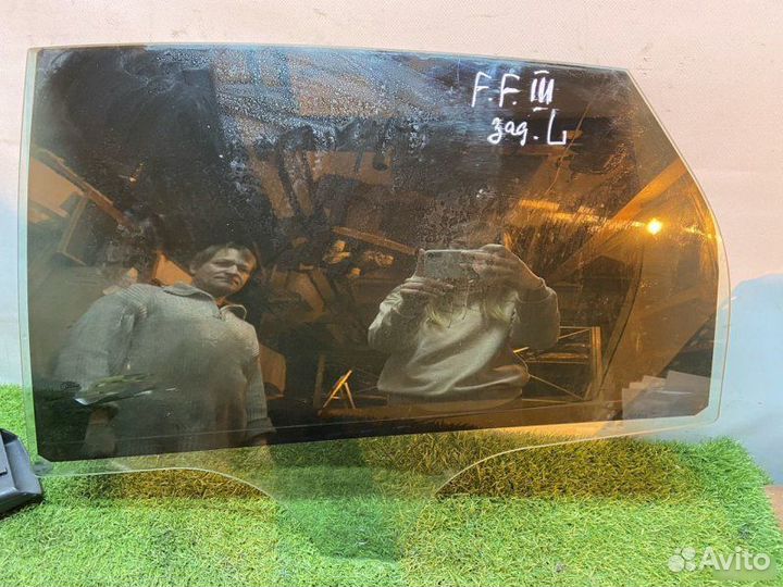 Стекло двери заднее левое Ford Focus 3