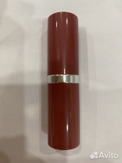 Clinique помада