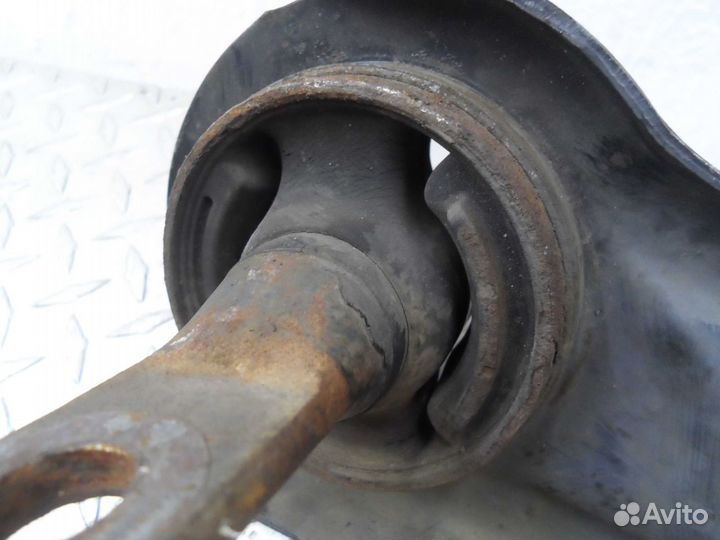 Рычаг задний правый Acura MDX 2