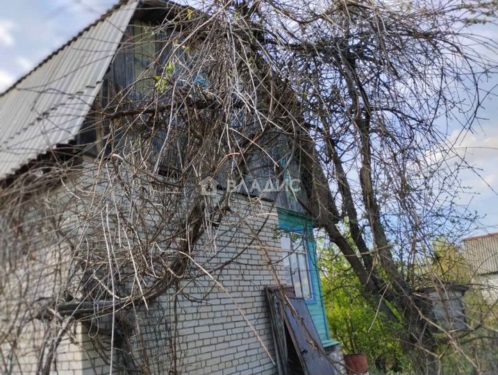 Дача 20 м² на участке 4 сот.