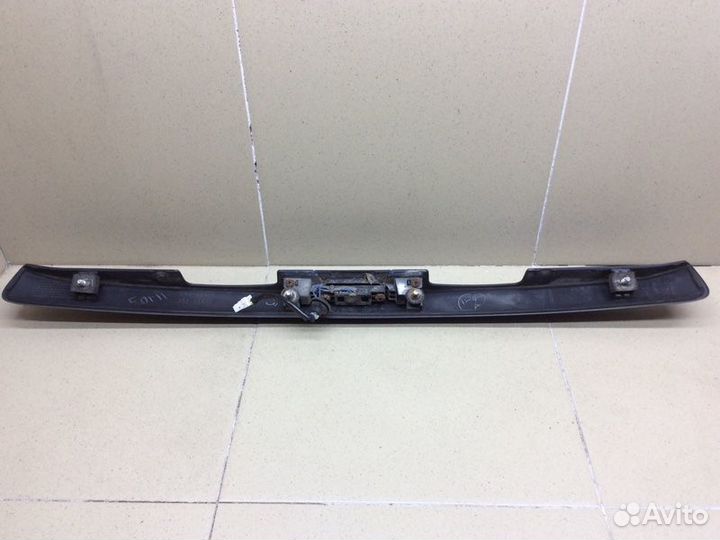 Накладка крышки багажника Suzuki Sx4 седан M16A