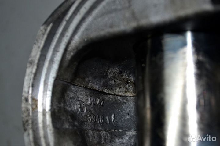 Поршень iveco Stralis (01.02)