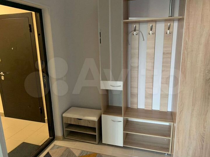 2-к. квартира, 64 м², 13/17 эт.