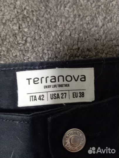 Шорты и джинсы terranova 42-44
