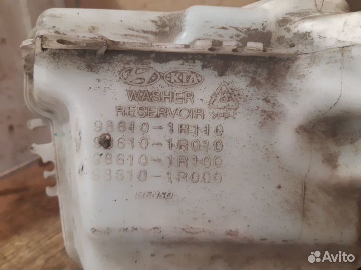 Бачок омывателя Hyundai Solaris