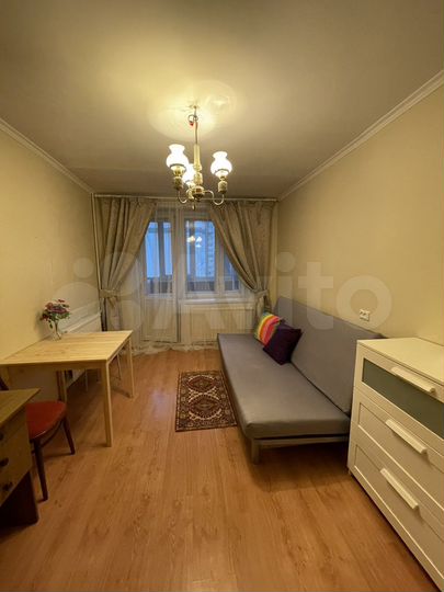 Комната 12 м² в 4-к., 5/15 эт.