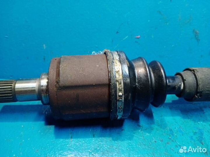 Привод передний левый Honda Accord 7 K20Z